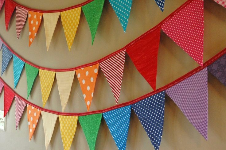Transforma retazos de tela en banderines Navideños para Decorar tu Hogar en  Estas Fiestas