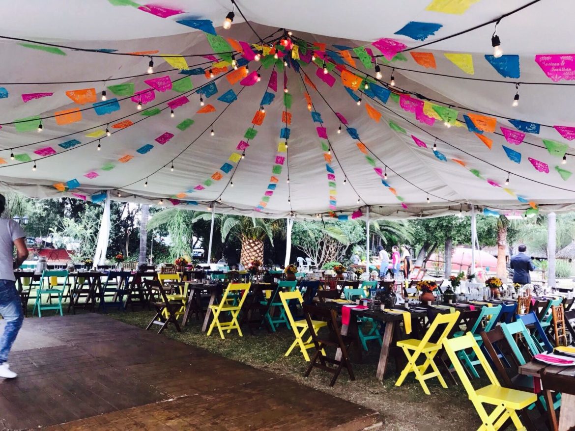 Cómo Decorar Fiestas Con Banderines Al Estilo Mexicano 0471